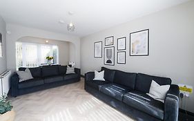 Poppy'S Place - Manningham Road
